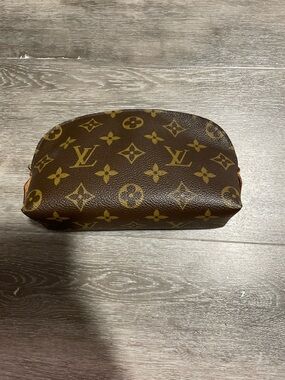Louis Vuitton Monogram Pouch in Brown and Gold